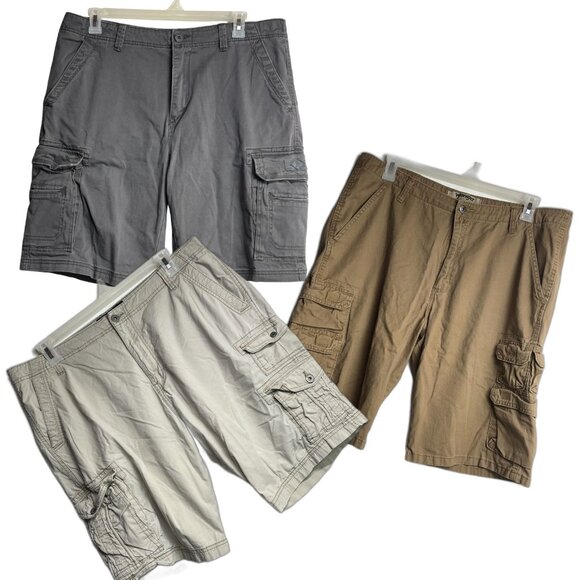 Lot of 3 Pairs Men's 38 Cargo Shorts Union Bay Wrangler Iron Co Gray Khaki Tan - Picture 1 of 13